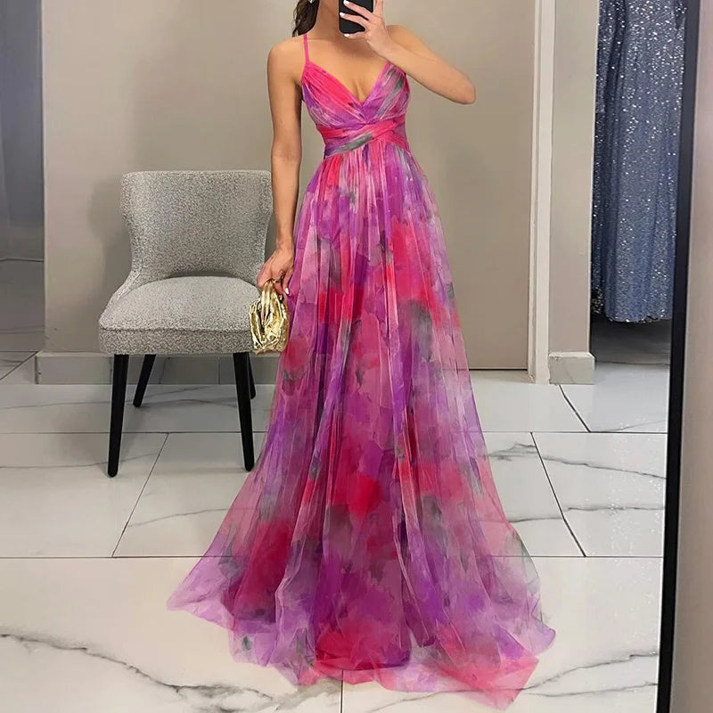 Gisele - Flattering Floral Maxi Dress