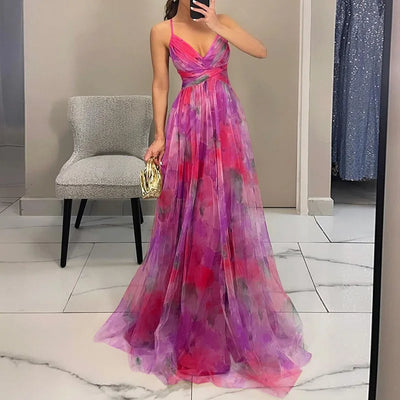 Gisele - Flattering Floral Maxi Dress