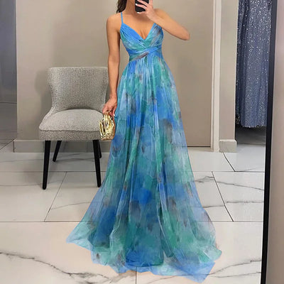 Gisele - Flattering Floral Maxi Dress